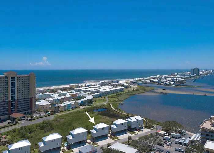 Azure Horizon Beachfront Charm In *