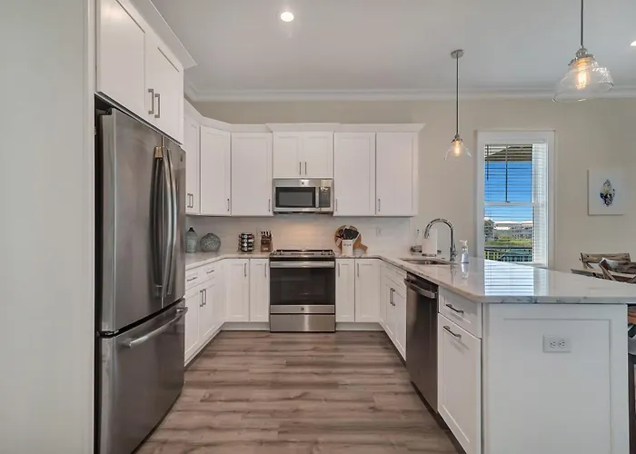Azure Horizon Beachfront Charm In