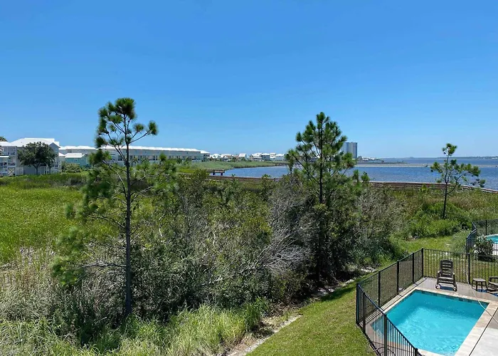 Holiday home Azure Horizon Beachfront Charm In