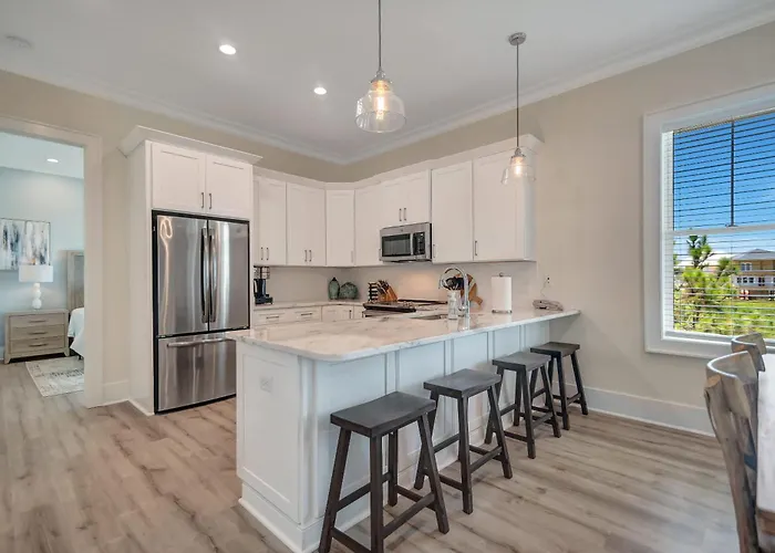Azure Horizon Beachfront Charm In * Gulf Shores
