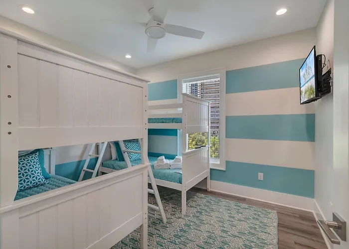 Azure Horizon Beachfront Charm In Holiday home Gulf Shores